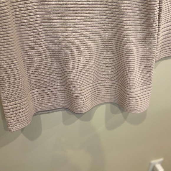 Laura Beige Ribbed Tunic with Silver Thread. - Picture 5 of 7